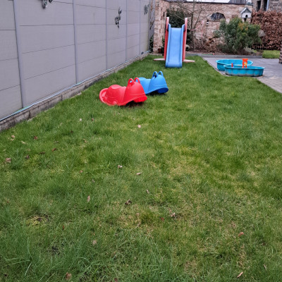 Wipptiere, Rutsche, Sandkasten Wipptiere, Rutsche, Sandkasten